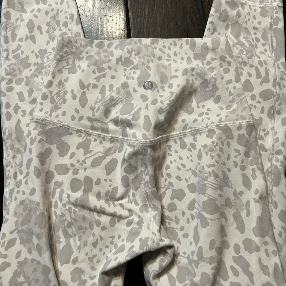 lululemon athletica Gray Patterned Leggings